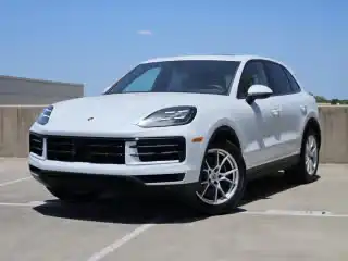 2026 Porsche Cayenne Base's photo