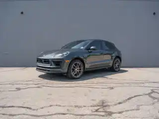 2023 Porsche Macan S's photo