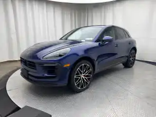 2024 Porsche Macan S's photo