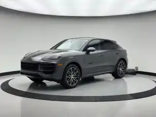 2026 Porsche Cayenne Base's photo