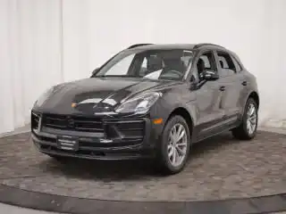2026 Porsche Macan T's photo
