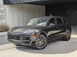 2026 Porsche Cayenne Base's photo