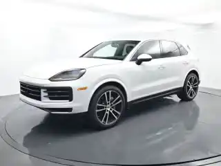 2024 Porsche Cayenne Base's photo