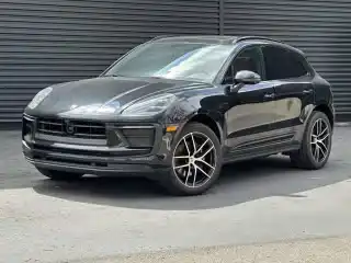 2025 Porsche Macan T's photo