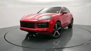 2025 Porsche Cayenne Base's photo
