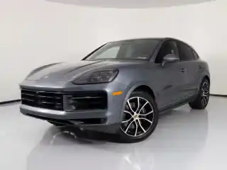 2026 Porsche Cayenne Base's photo
