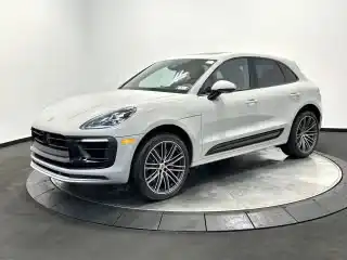 2026 Porsche Macan S's photo