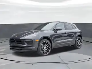 2026 Porsche Macan Base photo 1