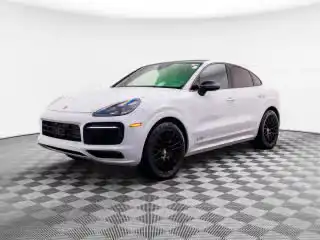 2021 Porsche Cayenne GTS's photo