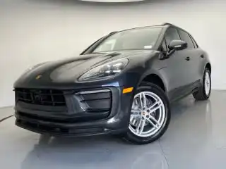 2026 Porsche Macan T's photo