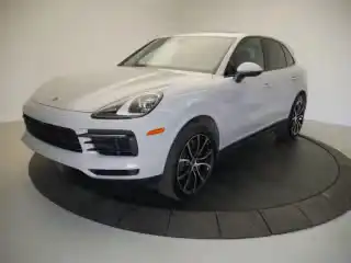 2023 Porsche Cayenne Platinum Edition's photo