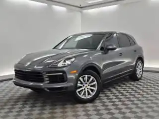 2021 Porsche Cayenne Base's photo