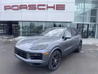 2026 Porsche Cayenne Base's photo