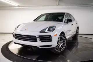 2023 Porsche Cayenne Platinum Edition photo 5