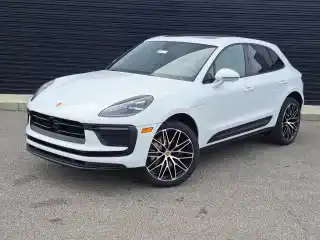 2026 Porsche Macan T's photo