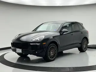 2017 Porsche Cayenne Platinum Edition photo 5