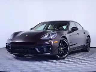 2023 Porsche Panamera Platinum Edition's photo