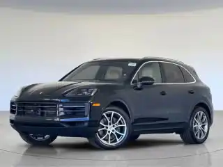 2026 Porsche Cayenne Base's photo