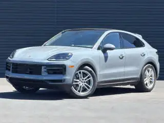 2026 Porsche Cayenne Base photo 1