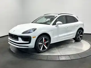 2026 Porsche Macan S's photo