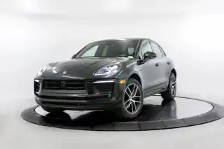 2023 Porsche Macan T's photo