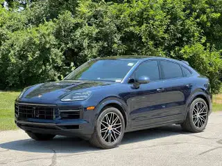 2024 Porsche Cayenne Base's photo