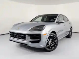 2026 Porsche Cayenne Base's photo