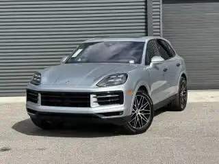 2026 Porsche Cayenne Base's photo