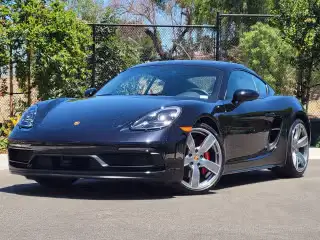 2025 Porsche 718 Cayman GTS's photo
