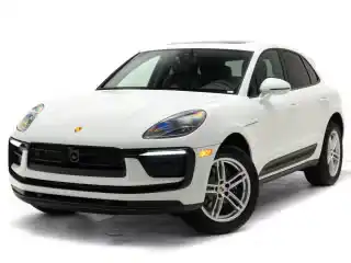 2026 Porsche Macan T's photo