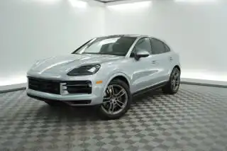 2026 Porsche Cayenne Base's photo