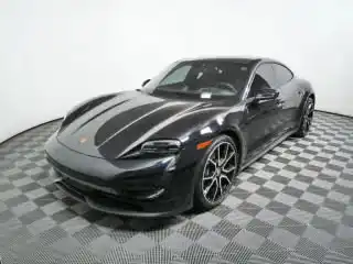 2023 Porsche Taycan Base's photo