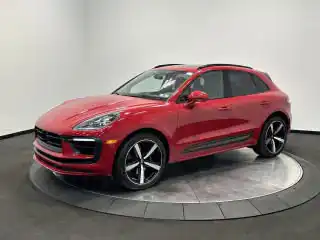 2024 Porsche Macan S's photo