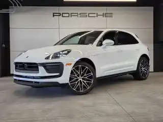 2026 Porsche Macan T's photo