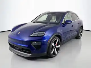 2025 Porsche Macan Macan 4S Electric's photo