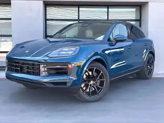 2026 Porsche Cayenne Base's photo