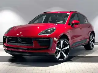 2026 Porsche Macan T's photo