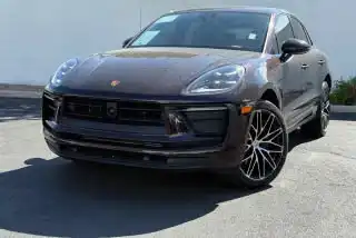 2023 Porsche Macan Base's photo