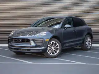 2024 Porsche Macan T's photo
