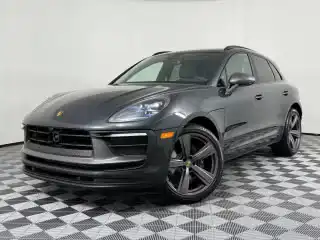 2026 Porsche Macan T's photo