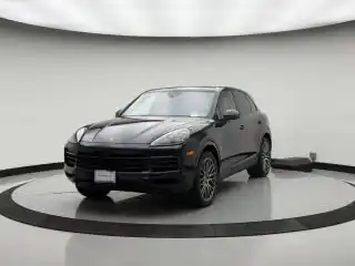 2022 Porsche Cayenne Platinum Edition E-Hybrid's photo