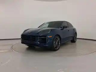 2025 Porsche Cayenne GTS's photo