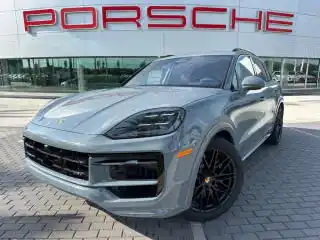 2026 Porsche Cayenne GTS's photo
