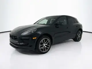 2025 Porsche Macan Base photo 5