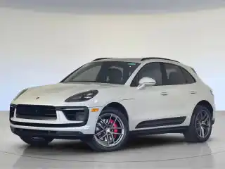 2023 Porsche Macan S's photo