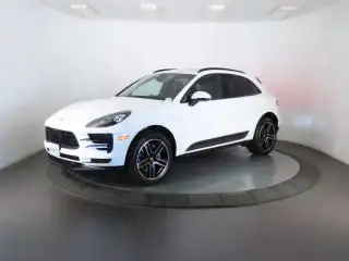 2021 Porsche Macan S's photo