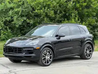 2021 Porsche Cayenne Turbo's photo