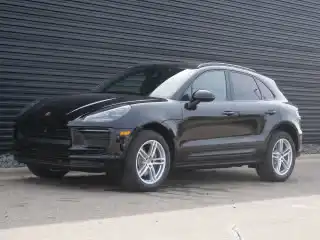 2026 Porsche Macan T's photo
