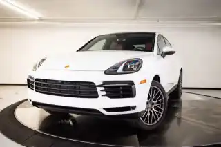 2023 Porsche Cayenne Base's photo