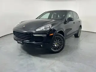 2017 Porsche Cayenne Platinum Edition photo 5